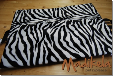 Preview: Outdoordecke Zebra 48 x 68 cm Preview: Outdoordecke Zebra 48 x 68 cm