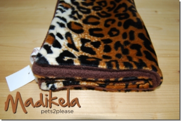 Preview: Kuscheldecke Gepard ohne Füllung 50 x 70 cm Preview: Kuscheldecke Gepard ohne Füllung 50 x 70 cm
