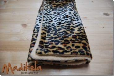 Preview: Kuscheldecke Leo klein ohne Füllung 50 x 70 cm Preview: Kuscheldecke Leo klein ohne Füllung 50 x 70 cm