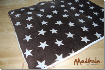 Kuschelfleecedecke Sterne braun / creme