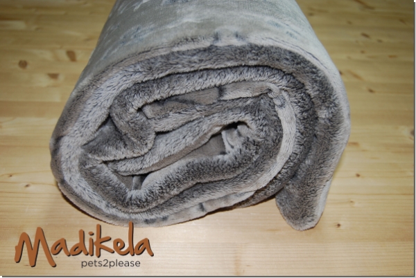 Kuschelfleecedecke Knochen taupe