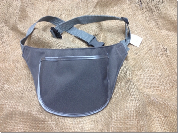 Gürteltasche / Futtertasche grau