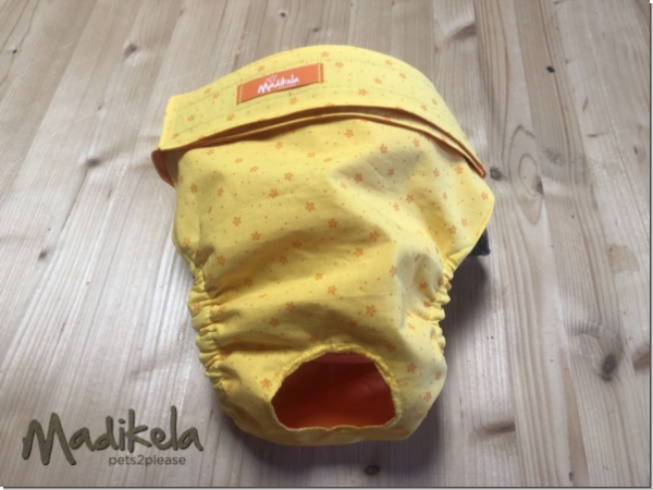 Läufigkeitshose - Blümchen taupe - Kopie - Kopie - Kopie - Kopie