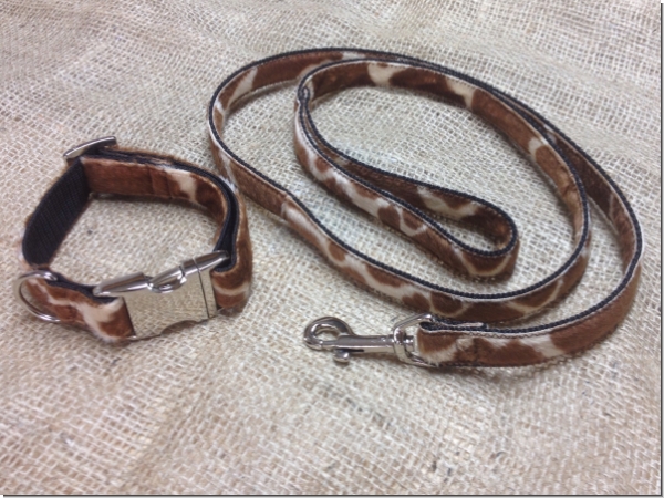 Halsband Tierfell Giraffe braun - Kopie